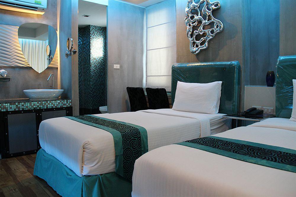 Blutique Hotel Bangkok Dış mekan fotoğraf