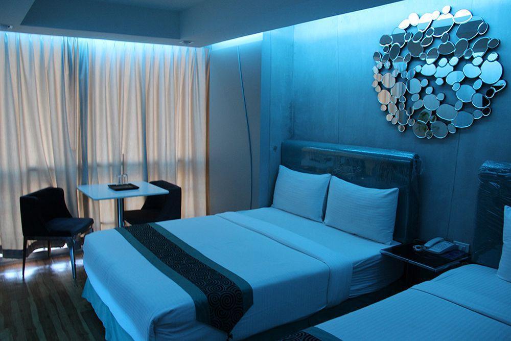 Blutique Hotel Bangkok Dış mekan fotoğraf