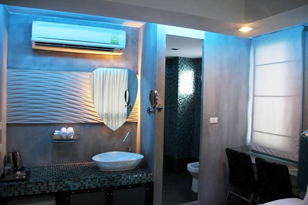 Blutique Hotel Bangkok Dış mekan fotoğraf