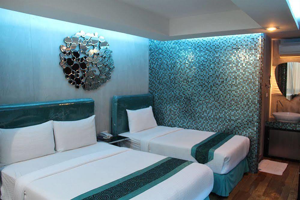 Blutique Hotel Bangkok Dış mekan fotoğraf